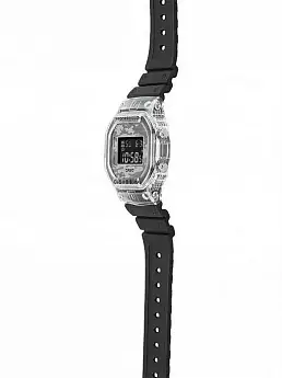 DW-5600SKC-1