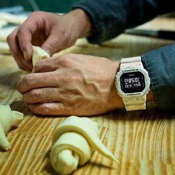 DW-5600WM-5ER